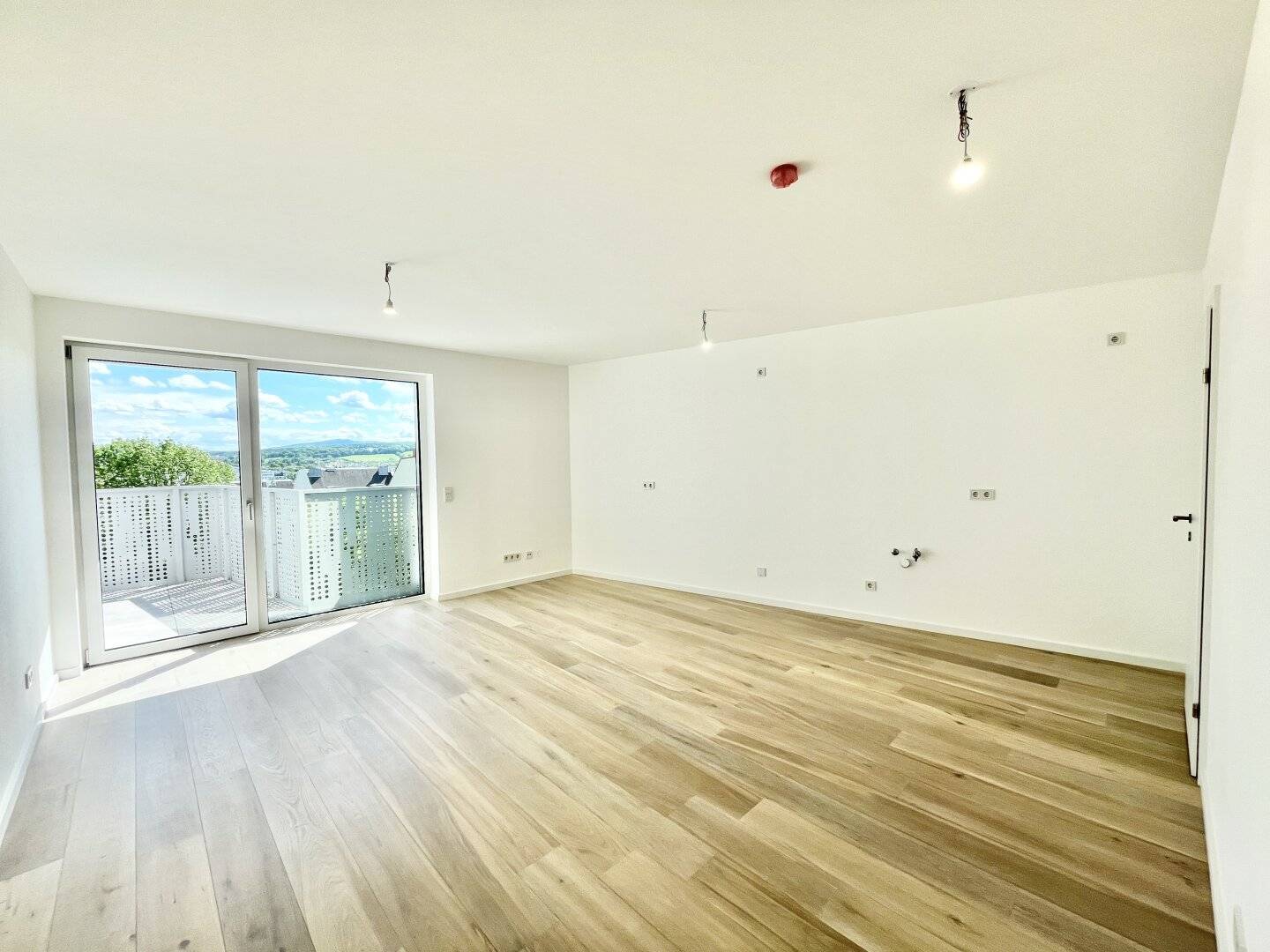 New Build Apartment with South Balcony Green Views