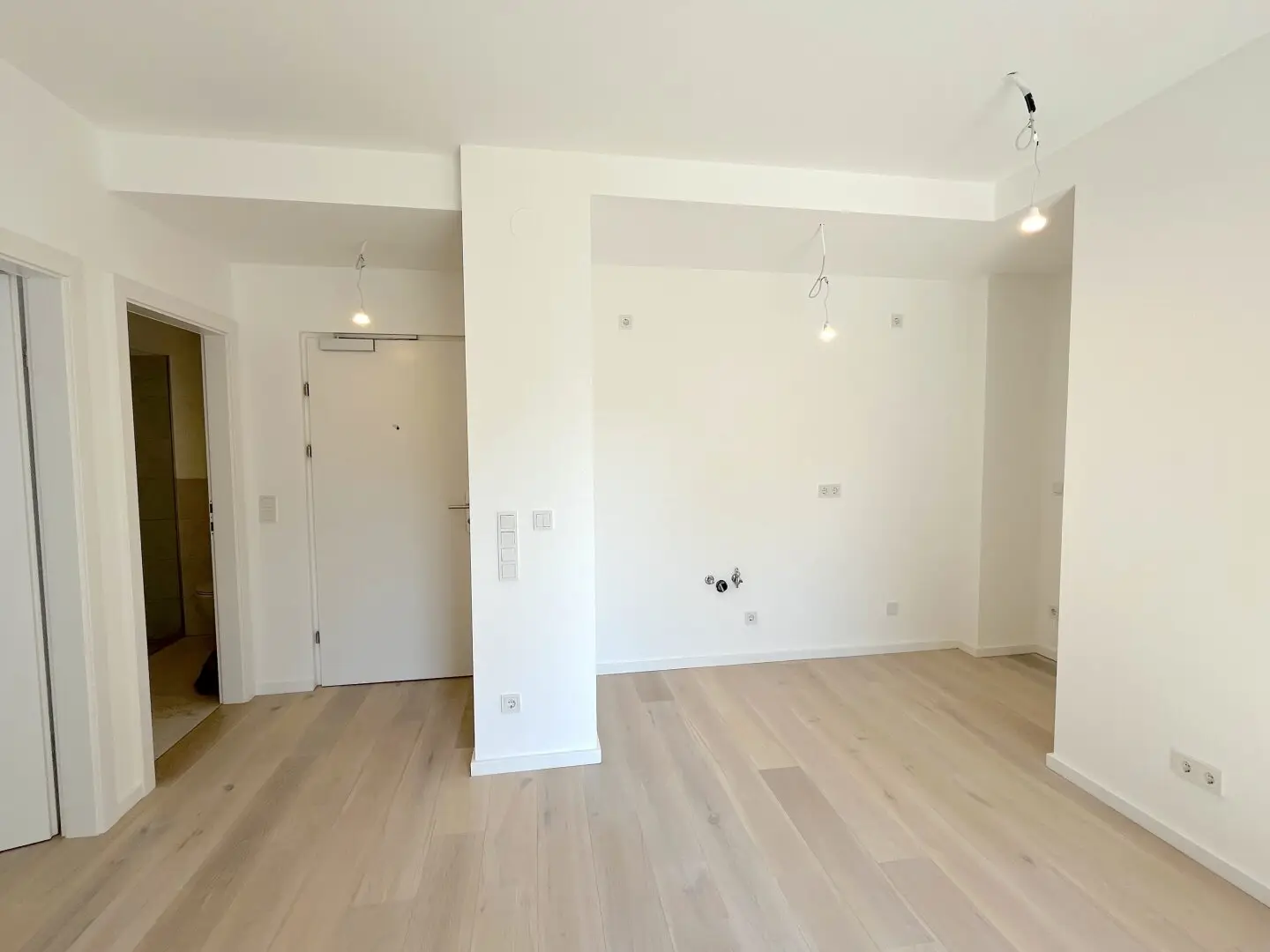 Apartment brand new garden terrace