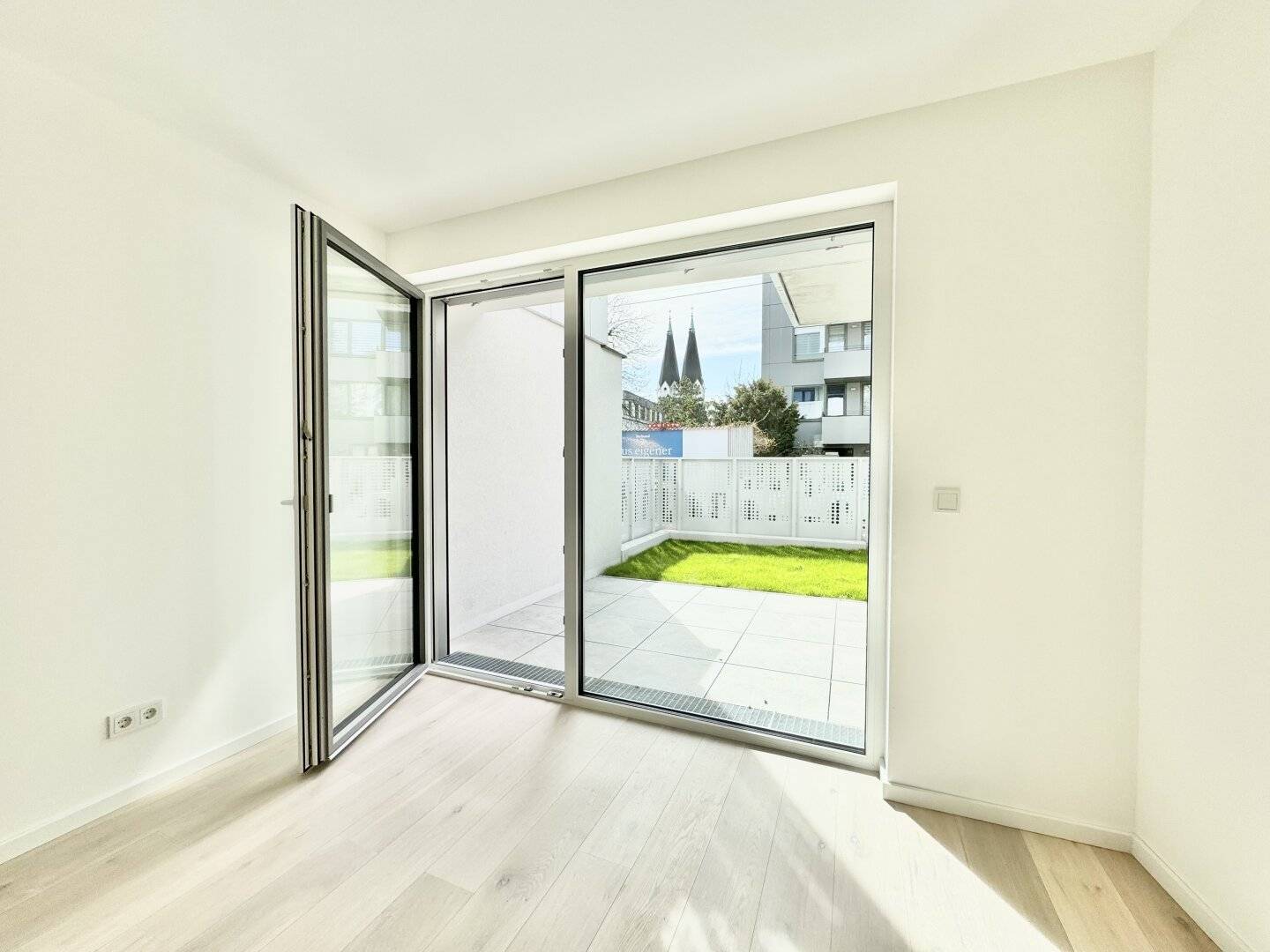 Neubauwohnung Erstbezug mit zwei Terrassen in Penzing
