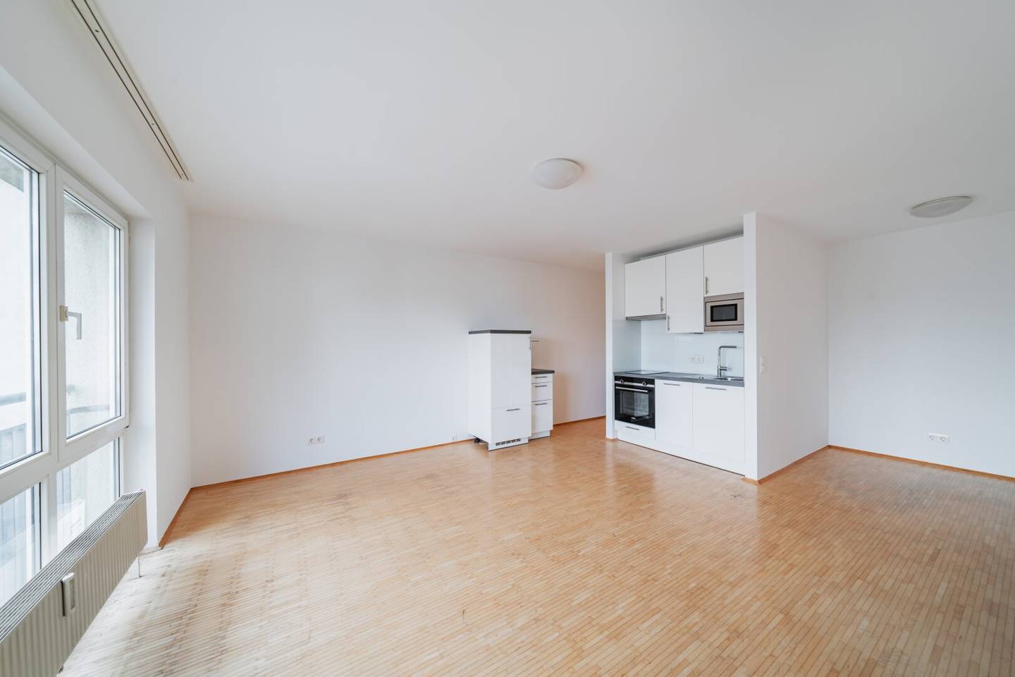 Apartment near Danube and Augarten with kitchen
