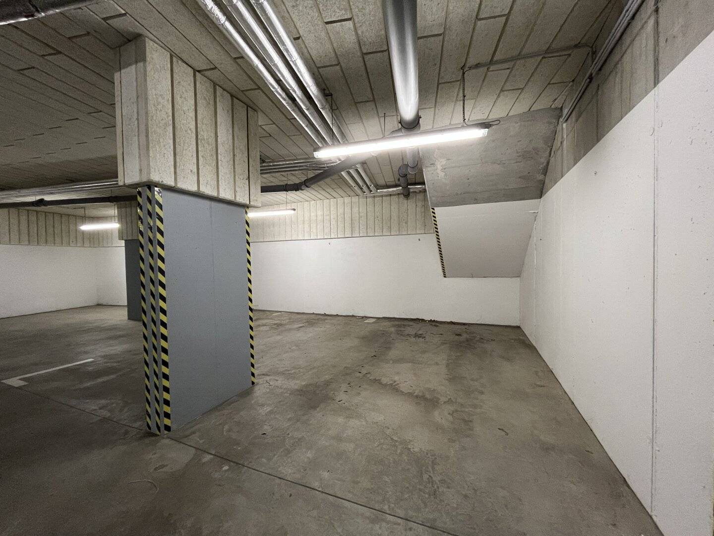 Aspernstraße | Underground parking space in a newly built residential complex for sale