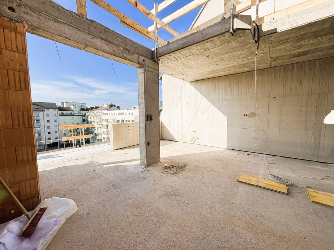 Dachgeschosswohnung mit Empore und Terrasse