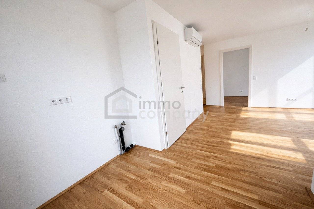 Dachgeschosswohnung Balcony U2 access Donaustadt