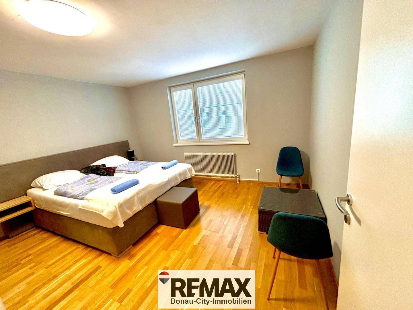 Apartment fully furnished with courtyard facing loggia