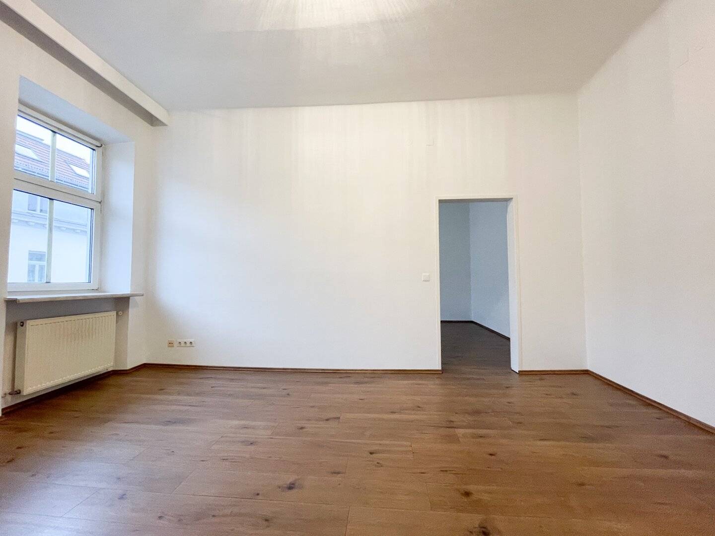 Wohnung near Augarten bright with separate kitchen