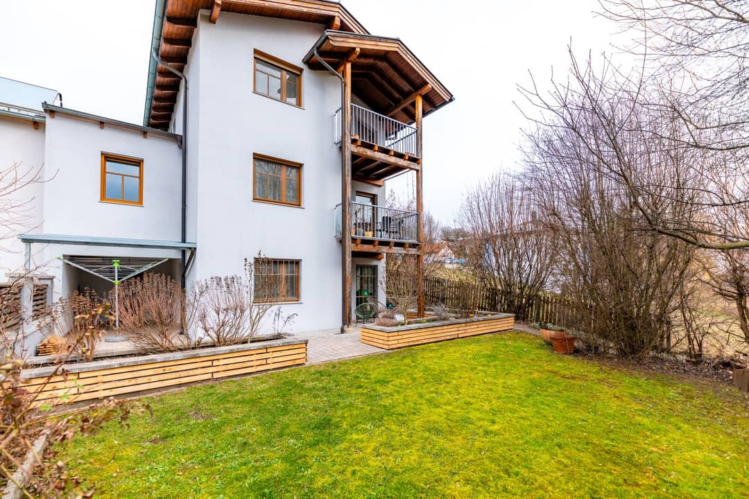 Gepflegtes Familienhaus in Berndorf – 154 m², 5 Zimmer, 2 Balkone