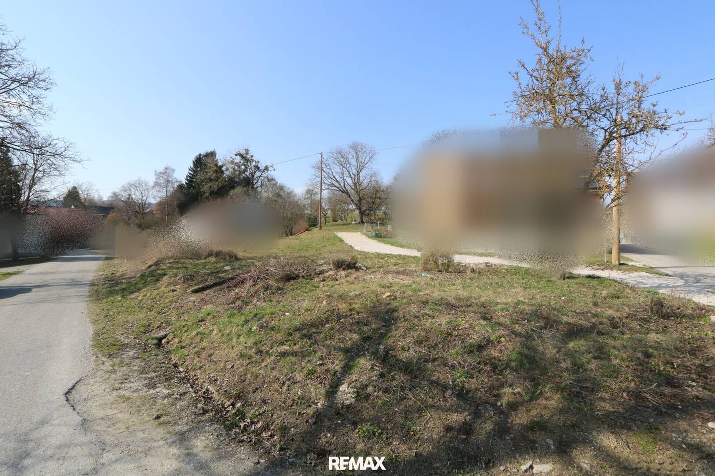 Room for future plans: Attractive building plot in Weibern awaits you