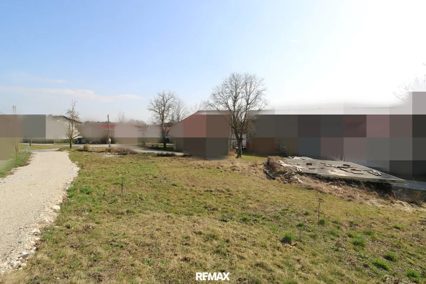 Room for future plans: Attractive building plot in Weibern awaits you