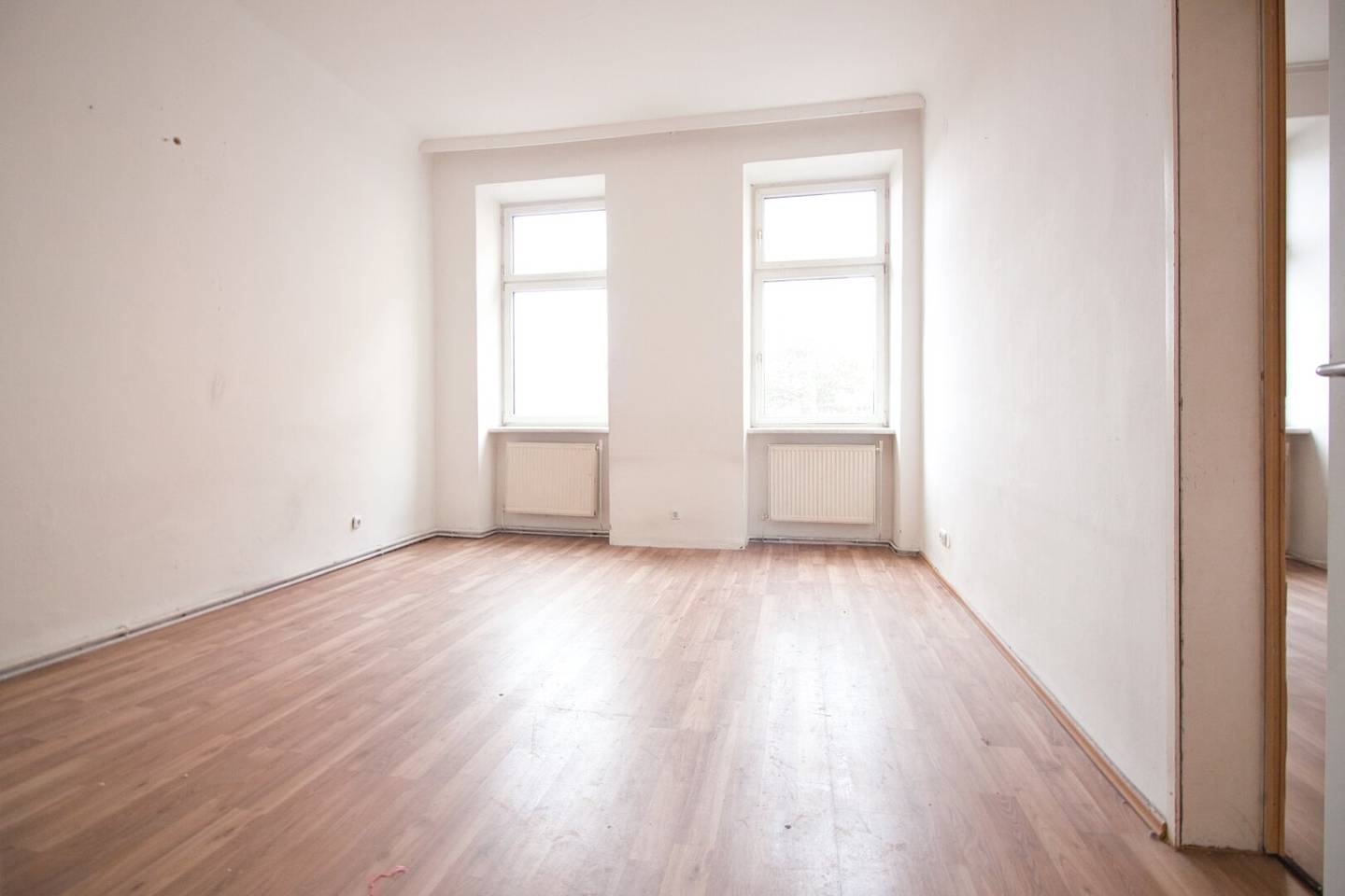 Wohnung hell nahe U3 Enkplatz gute Infrastruktur
