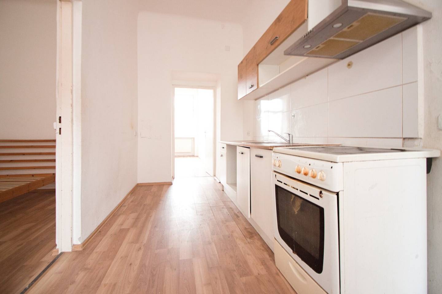 Wohnung hell nahe U3 Enkplatz gute Infrastruktur