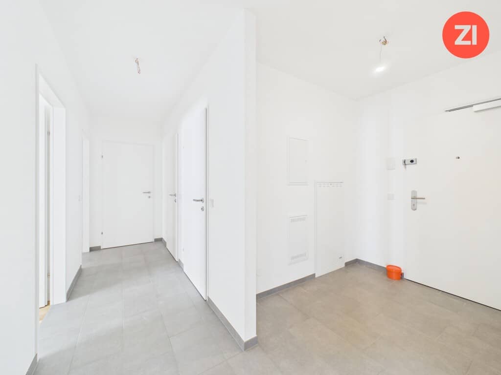 Erstbezug Wohnung mit Tiefgaragenstellplatz