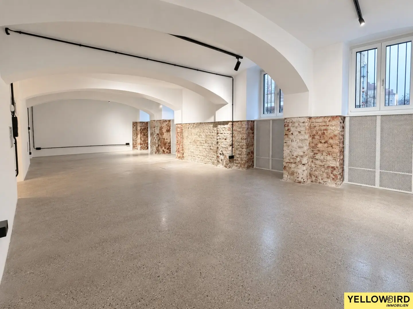 Vollrenovierte, hochwertige Bürofläche nahe Bahnhof Meidling in der Rollingergasse 27