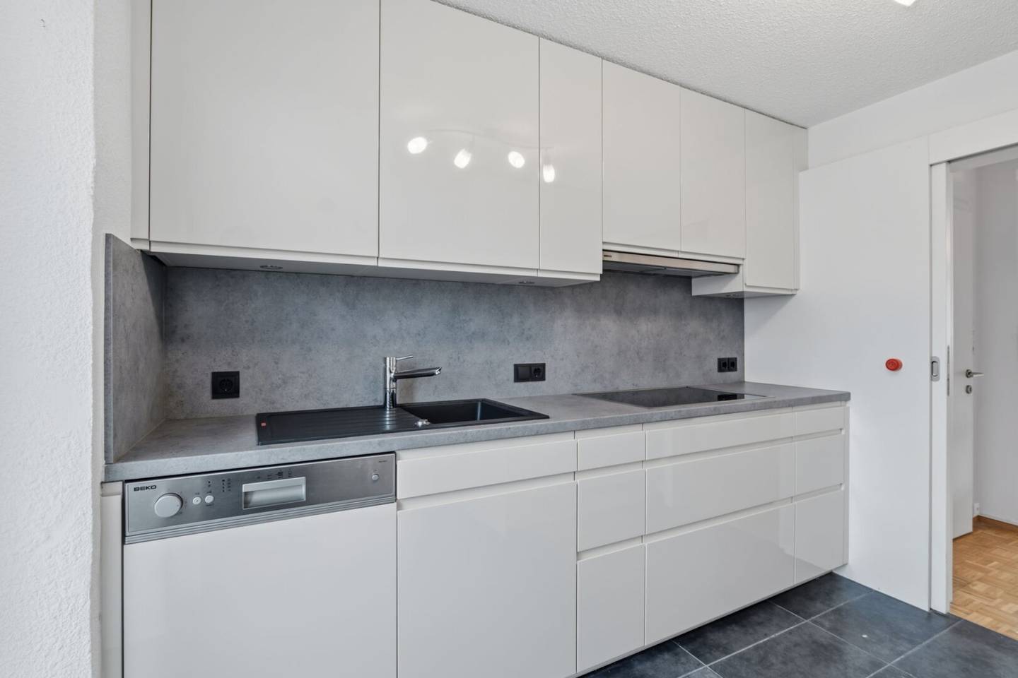 Wohnung mit zwei Balkonen helle Räume