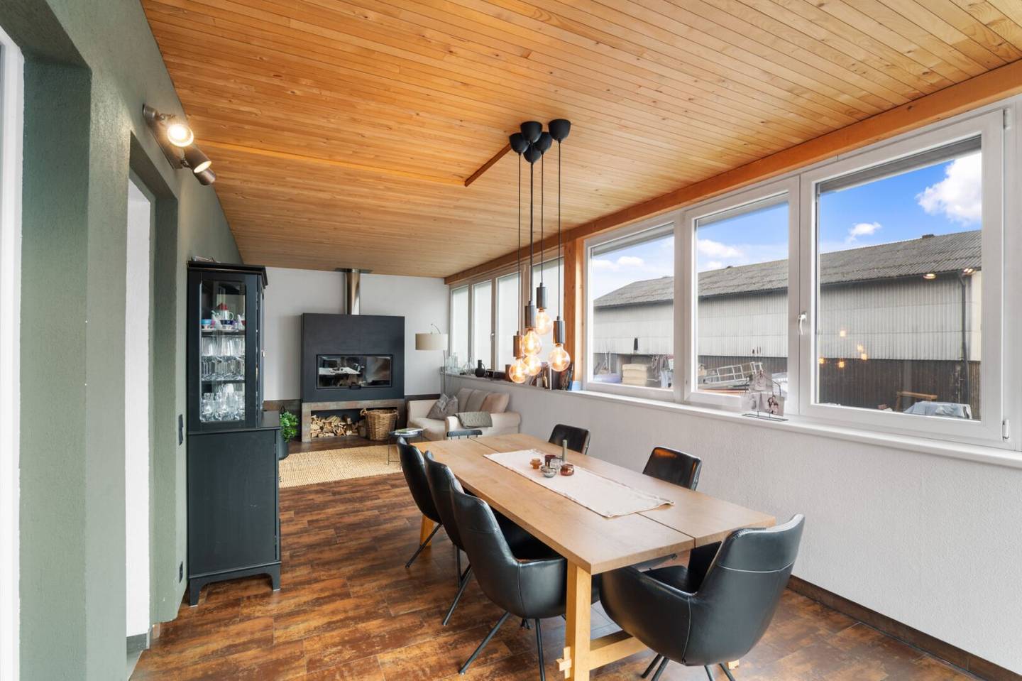 Penthouse-Flair in Wolfurt: Hochwertige 5-Zimmer-Wohnung