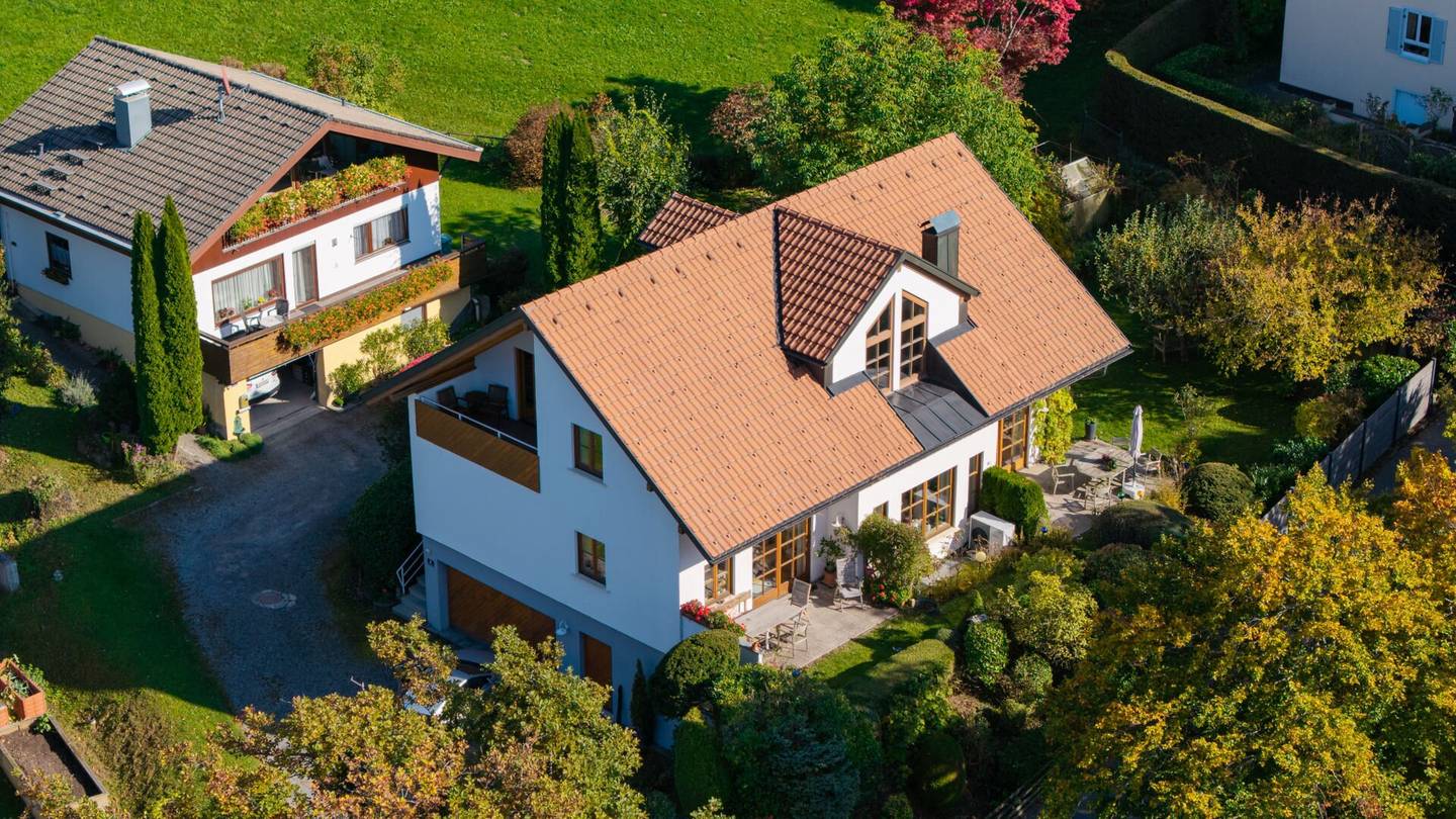 Bodenseeblick: EFH mit Einliegerwohnung