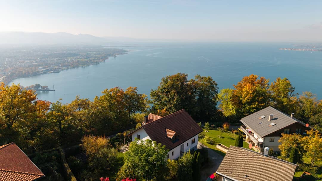 Bodenseeblick: EFH mit Einliegerwohnung