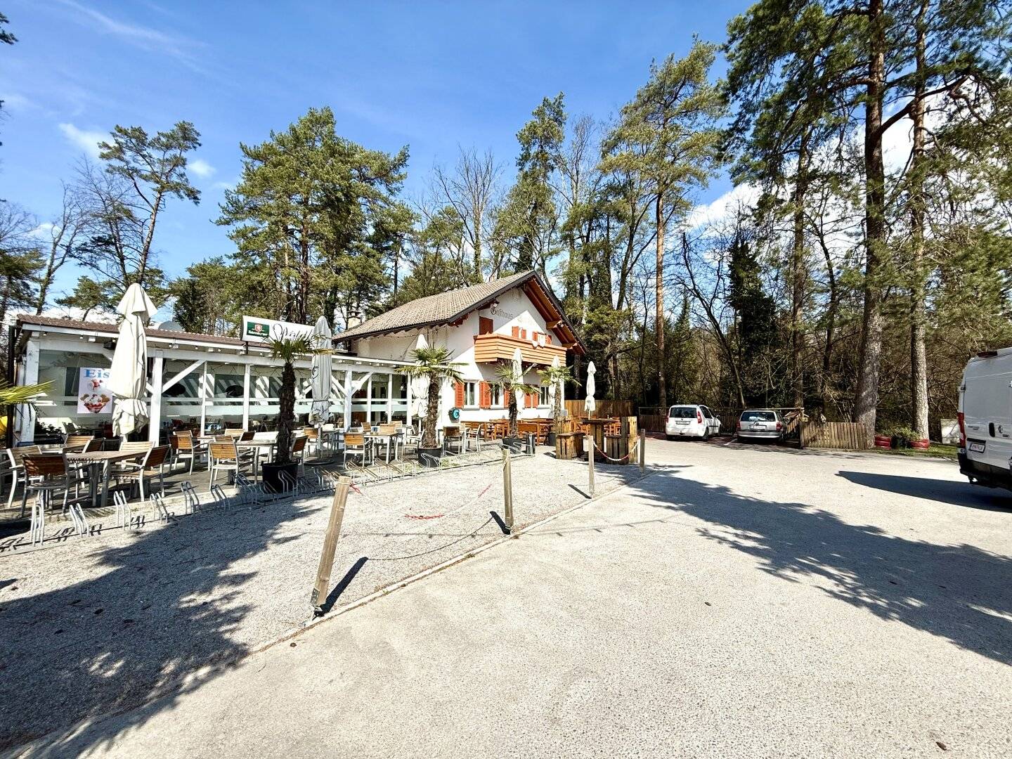 Gasthaus in Hard mit Potenzial am Achdamm, direkter Sportplatznähe
