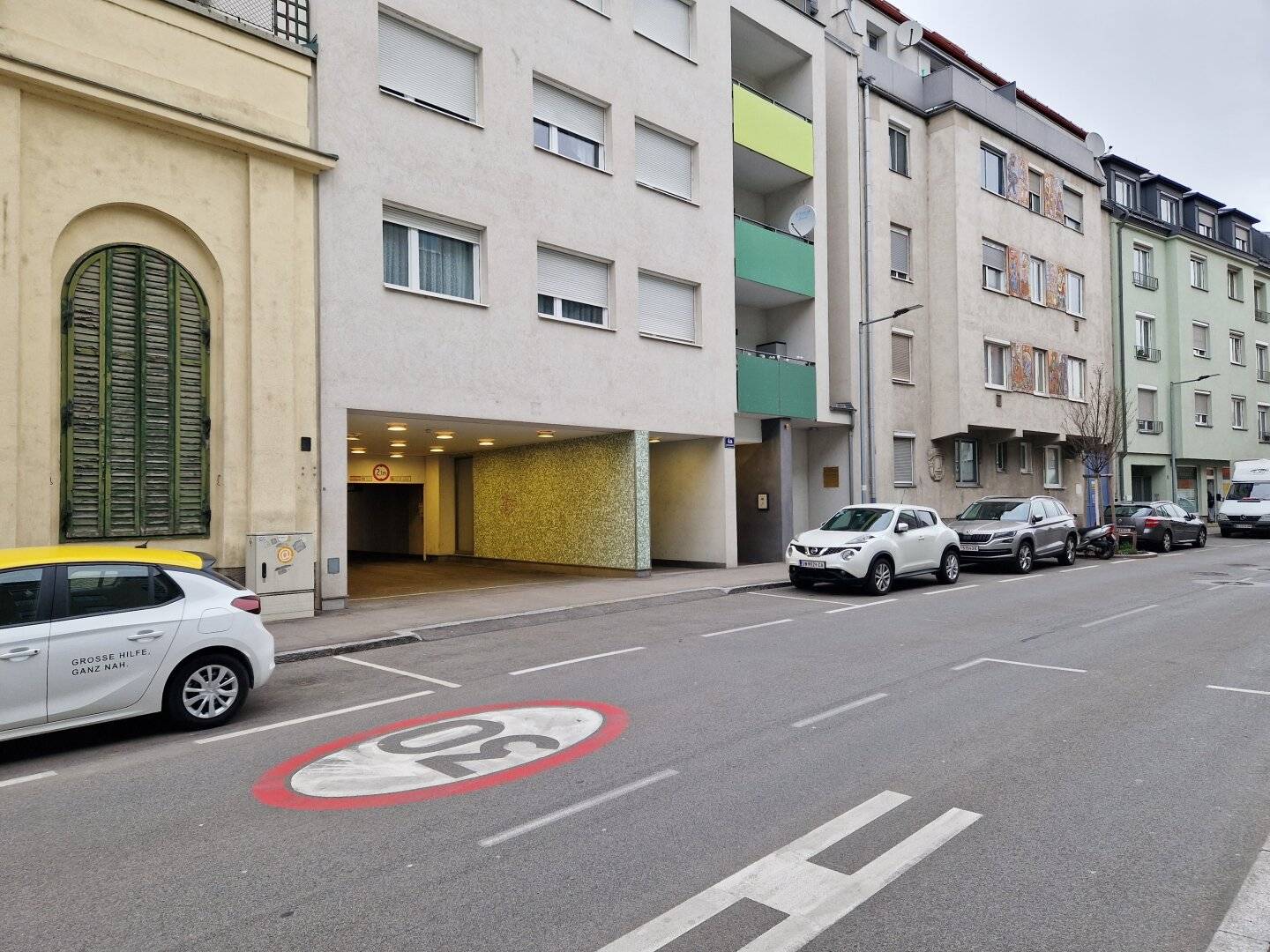 Parkplatzsuche ade! Praktische Tiefgaragenstellplätze nahe Einkaufszentrum Schwechat