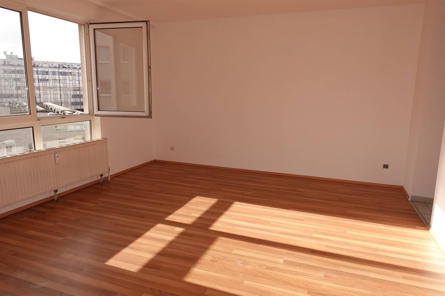 Wohnung sonnig und hell nahe Waldmüllerpark