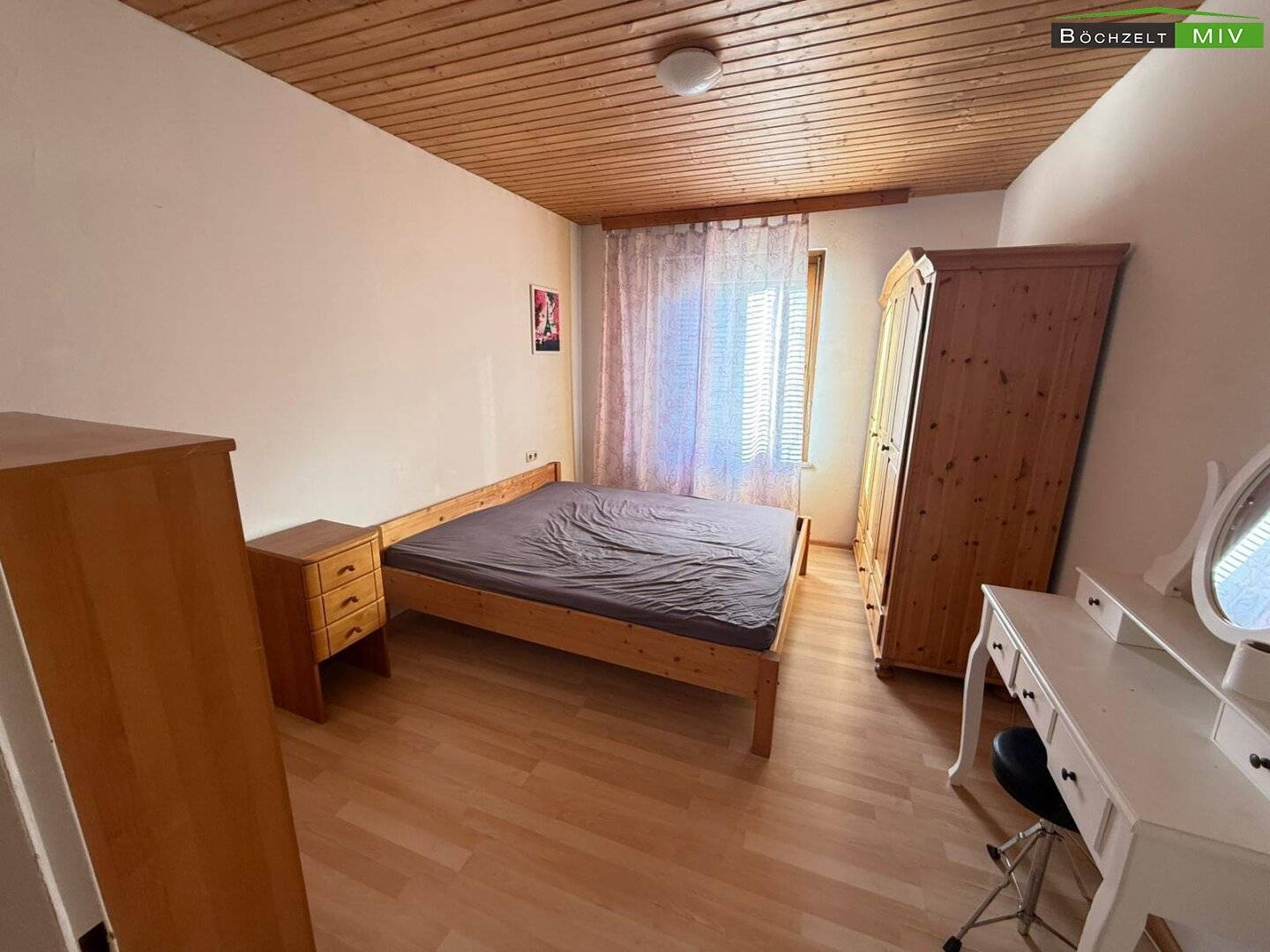 Wohnung im Zentrum teilmöbliert