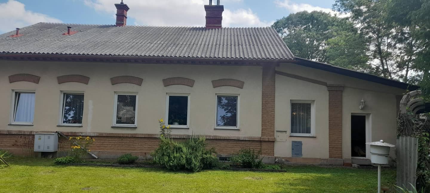 Einfamilienhaus/Bungalow in Blumau (NÖ), 150 m² & großer Garten