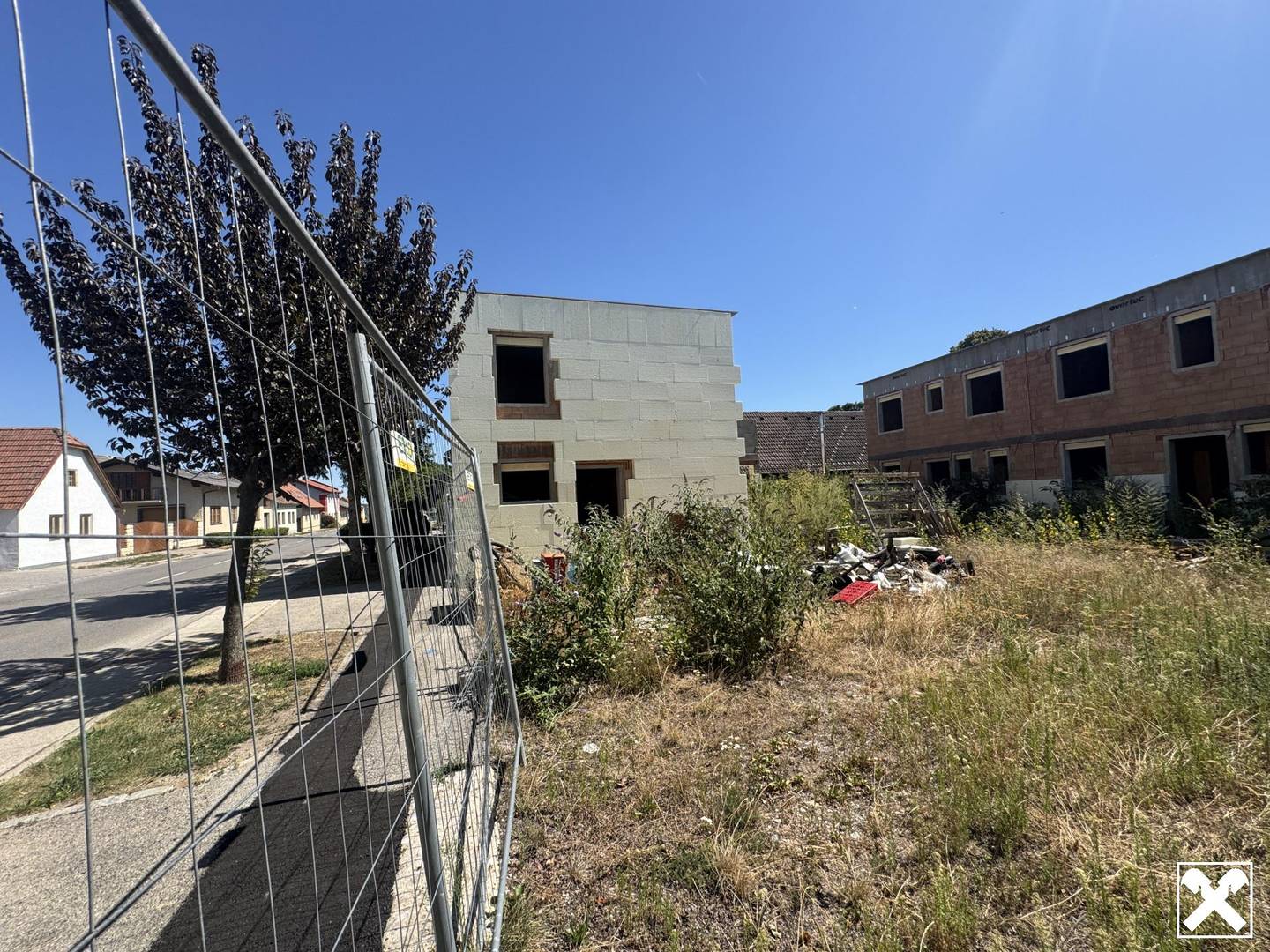 Wohnhausanlage Rohrbacher Straße: Sechs individuelle Häuser in Ternitz