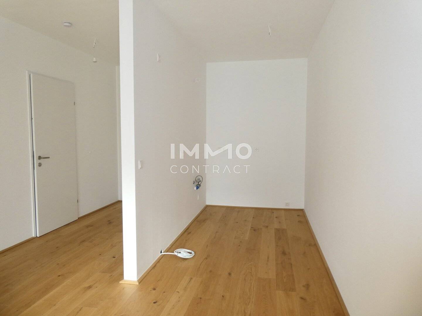 Commission-free new build attic apartment in Krems an der Donau