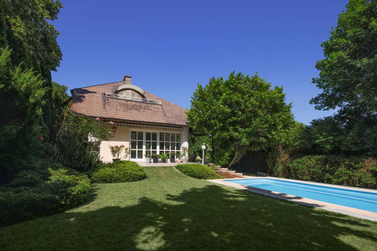 Einmalige Villa in Bestlage am Mitterberg, 337 m², Pool, Sauna, sichtgeschützter Garten