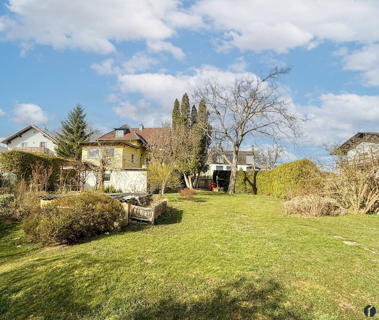 Charmantes Einfamilienhaus mit großem Grundstück in Maria Anzbach