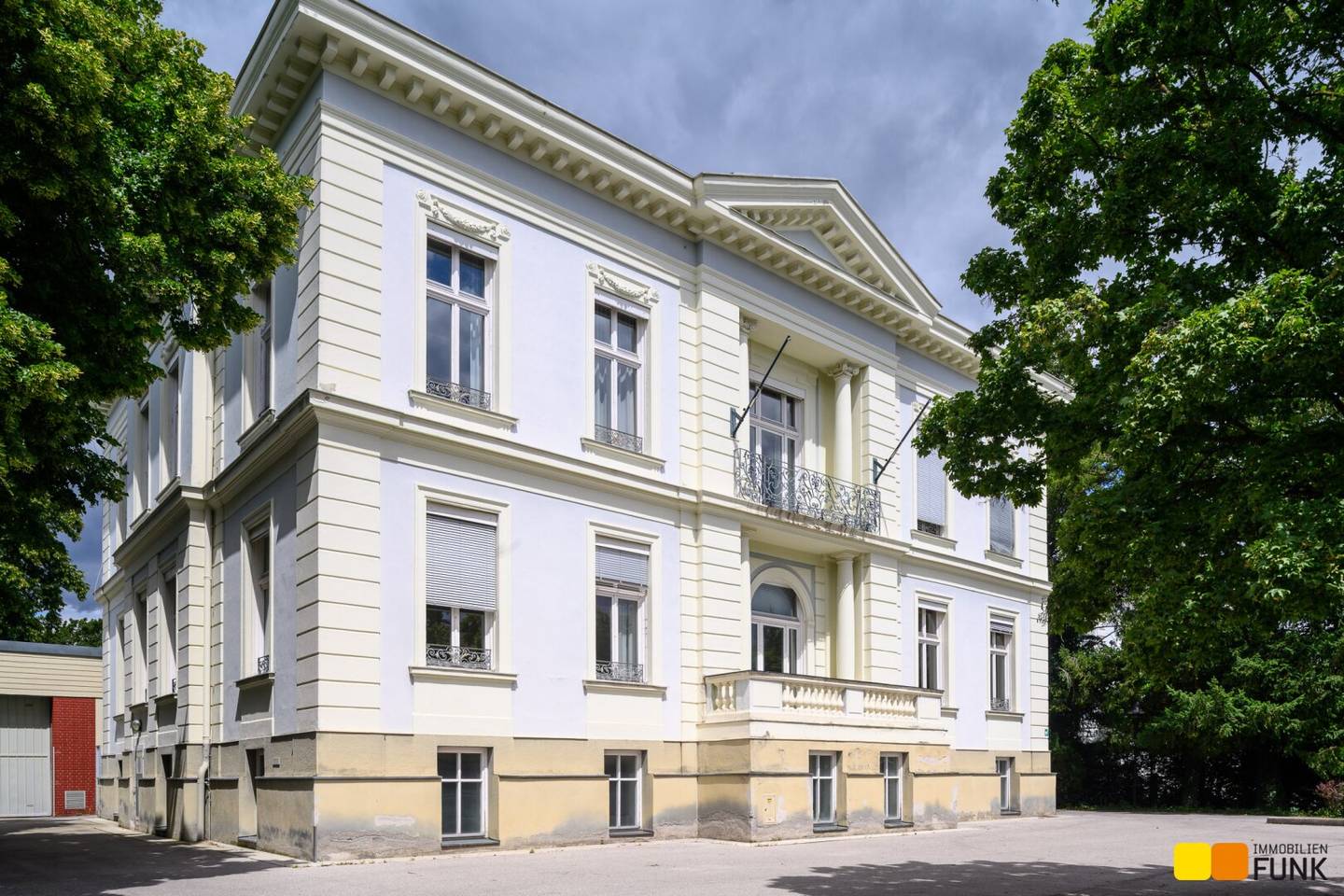 Bestandsfreie Villa
