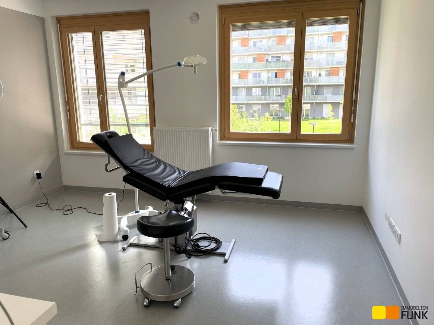 Moderne barrierefreie Arztordination in Seestadt Aspern, Wien