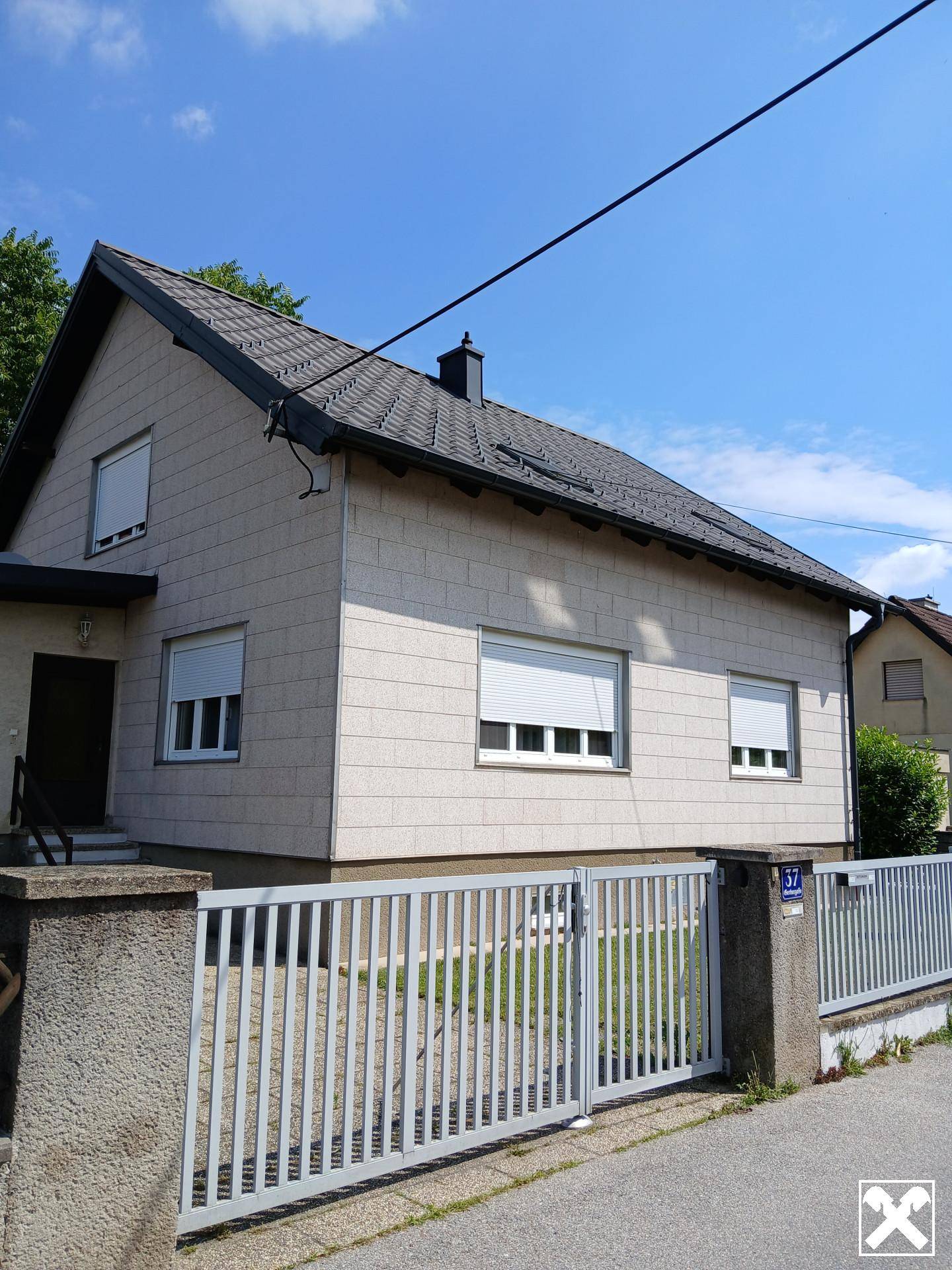 Liebevolles Stadthaus mit Garten in Stockerau