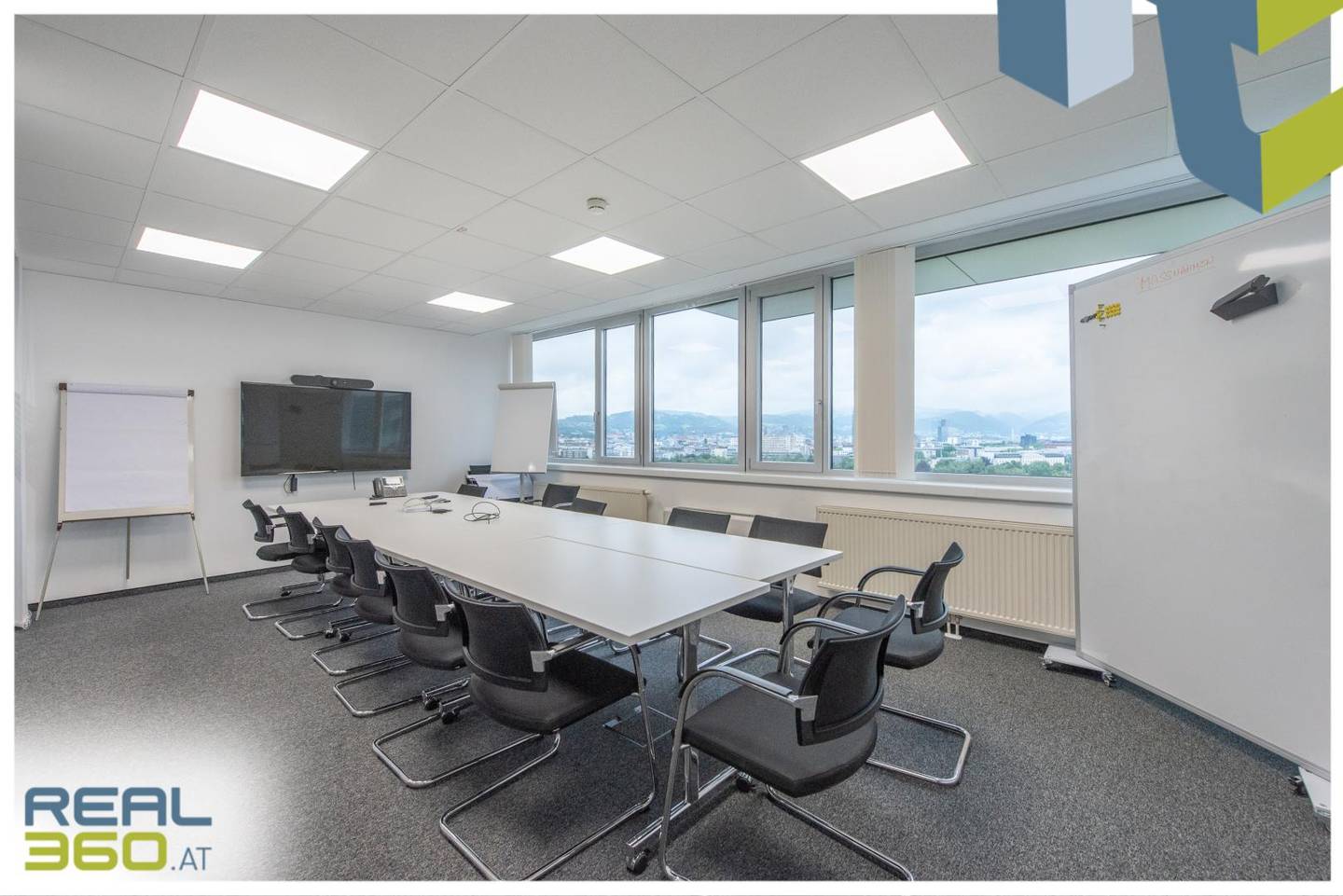 Modern office 274 m² City Tower II central inner city location Linz