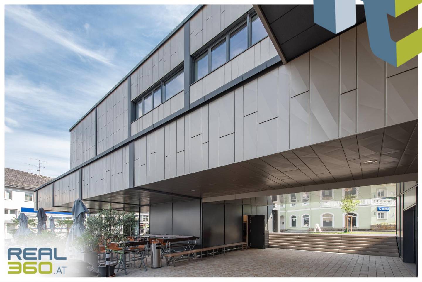 Attractive Office and Commercial Spaces 225 m² in Rohrbach-Berg