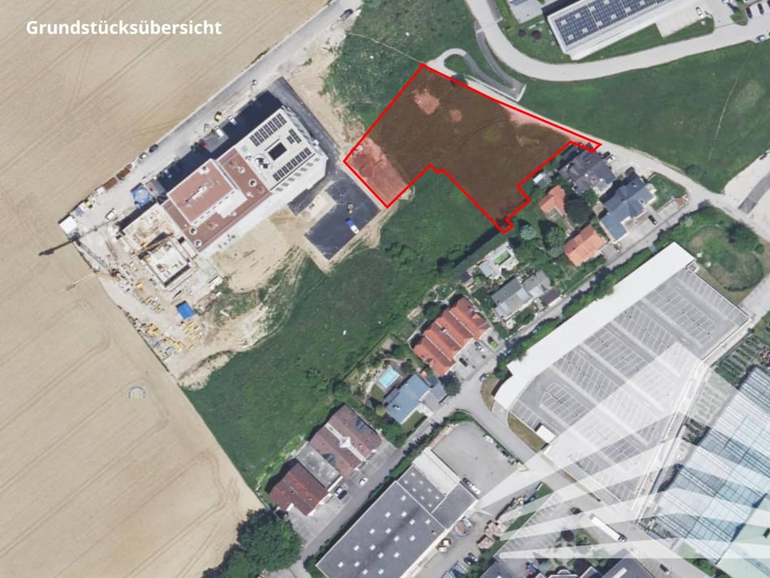 3,459 m² commercial building land with building rights in Pasching near Plus City