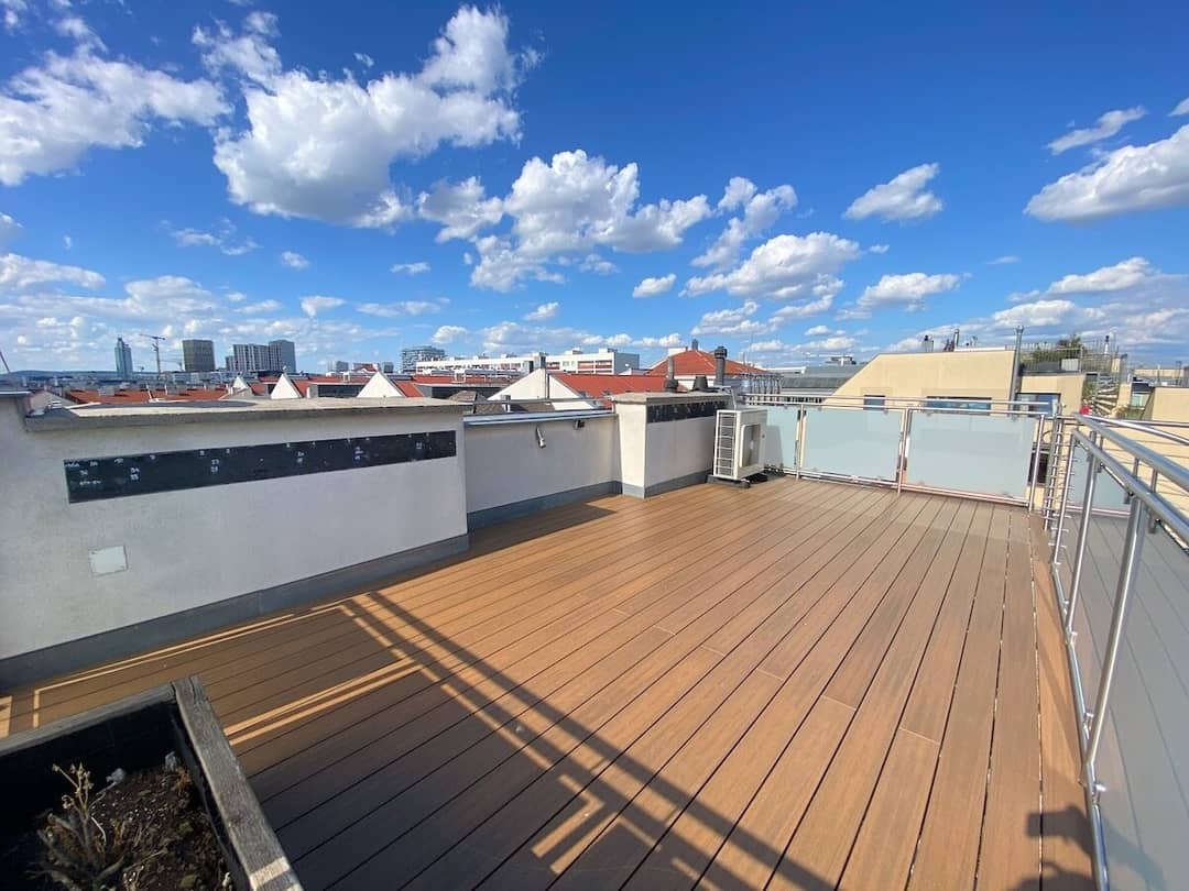 Maisonette apartment with rooftop terrace and air conditioning near Praterstern