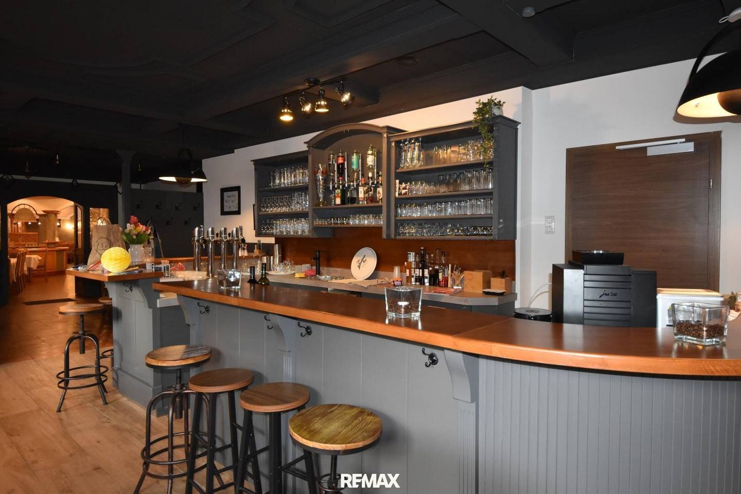 Bar & Restaurant im Herzen des Mostviertels zu pachten