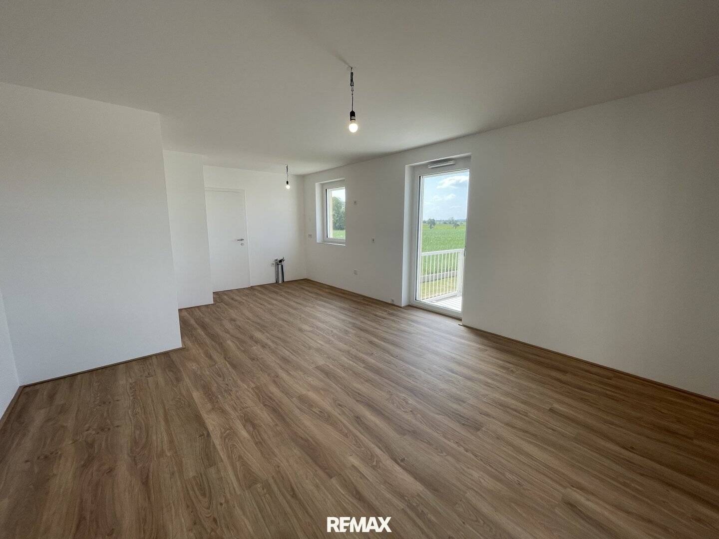 Erstbezug Wohnung Neubau Balkon Provisionsfrei