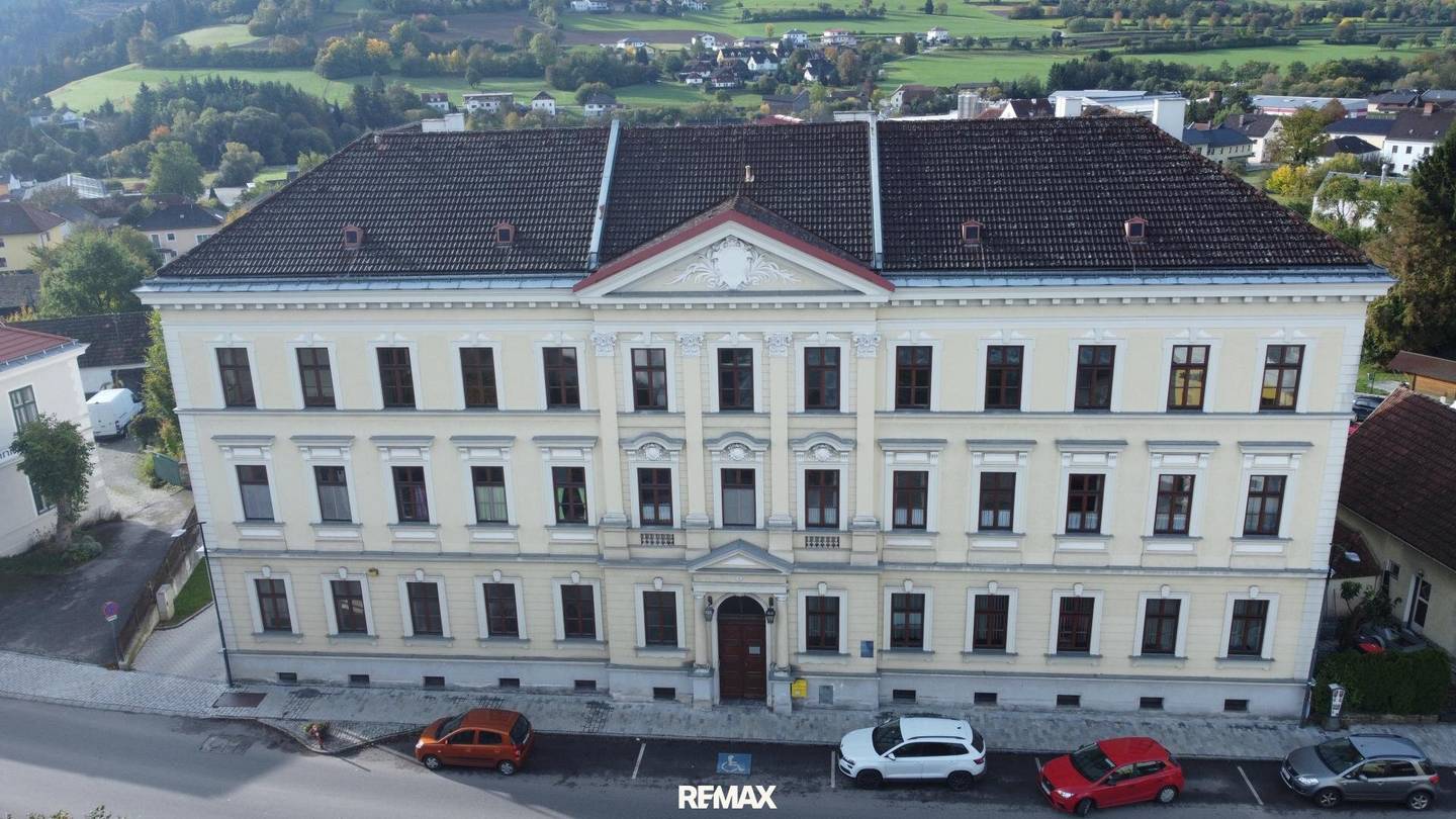 Characteristic rental property in the center of Pöggstall