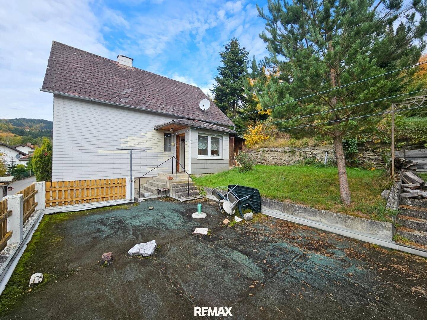 Single-family house with great view in quiet settlement in Dietsam near Pöggstall