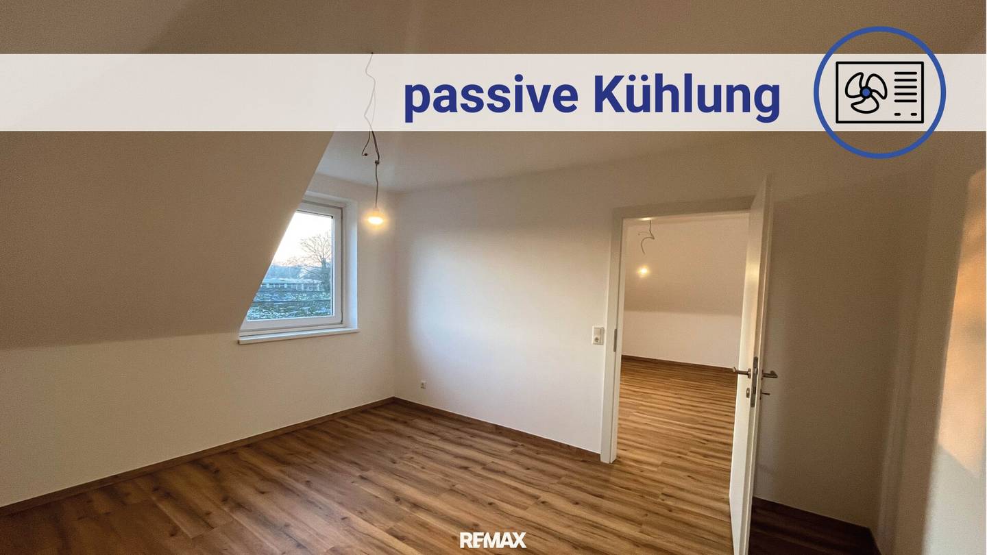 Dachgeschosswohnung near city center with parking