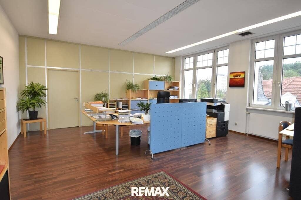Spacious office property in prime location in Amstetten