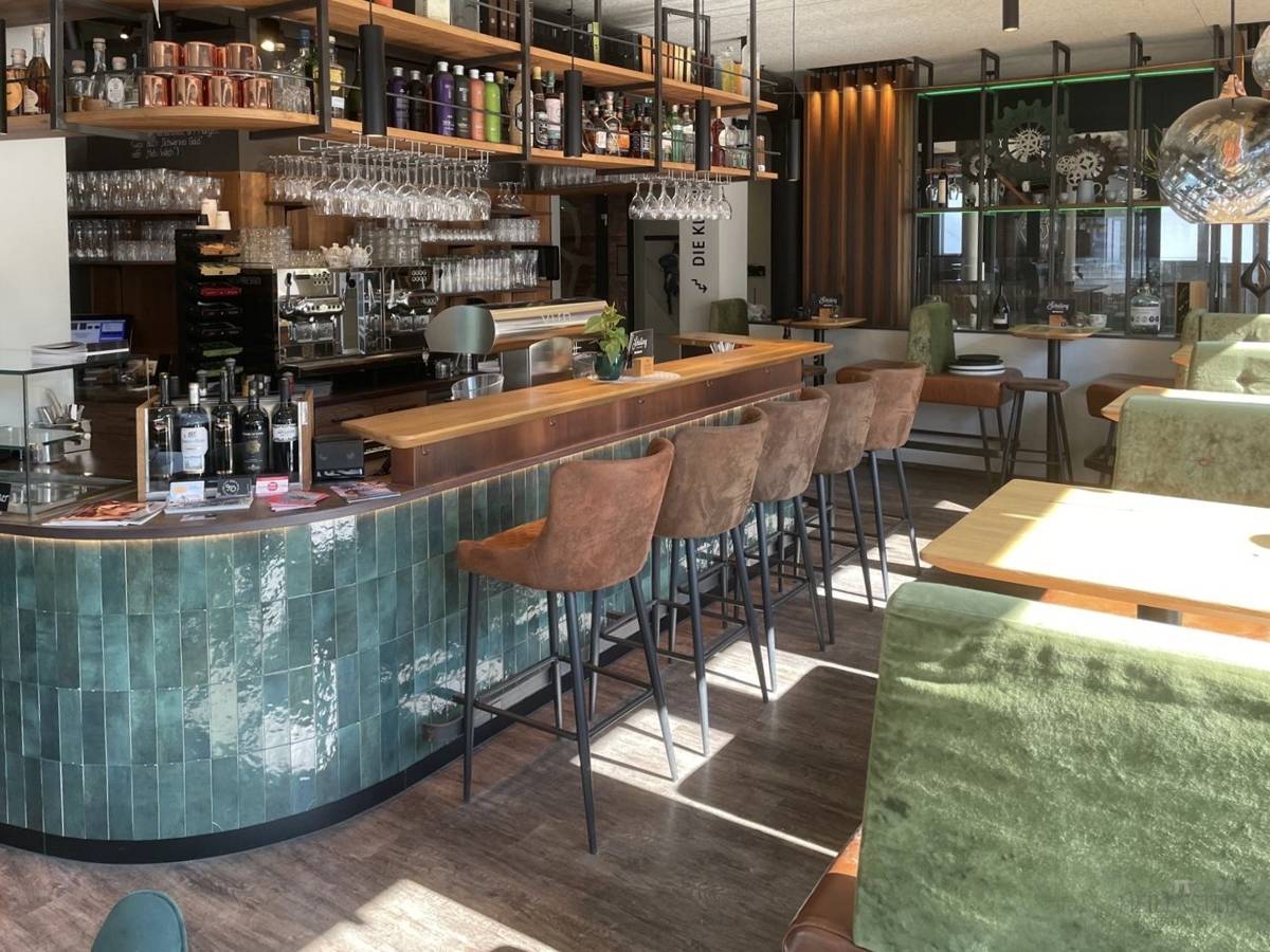 Well-established Café & Bar in Kufstein for lease