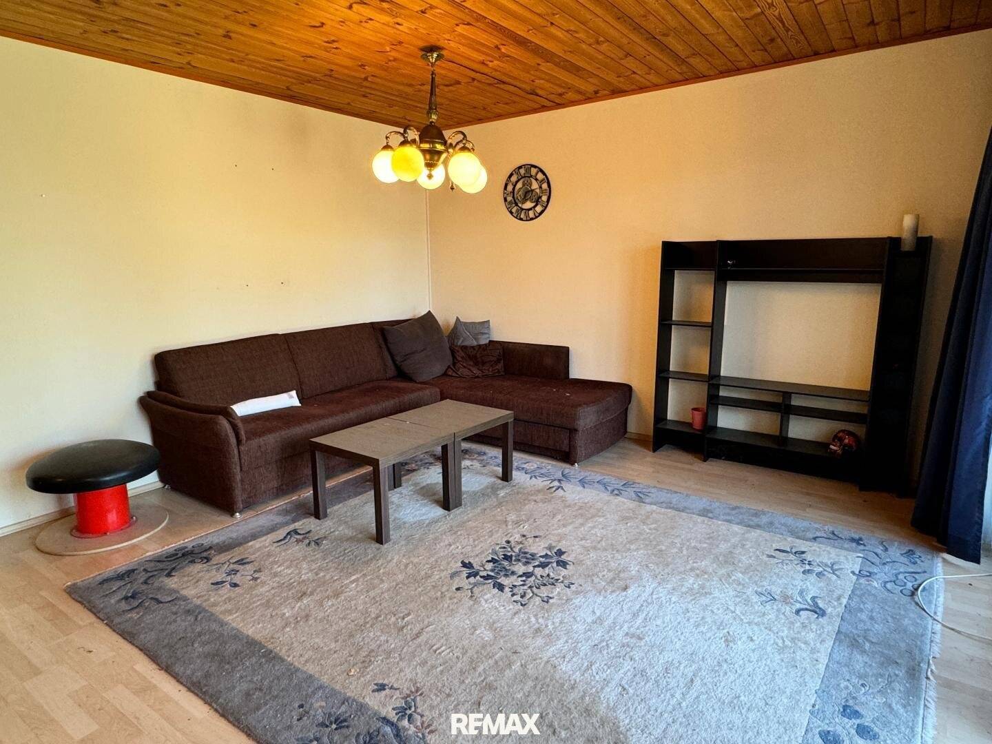 Bathing Bungalow on Leased Land with Direct Canal Access in Groß-Enzersdorf