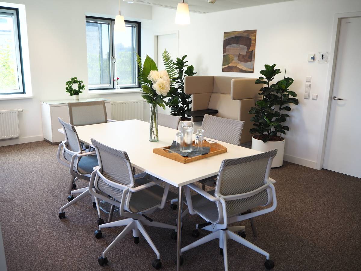 Wohnung Westbahnhof Office space 7 m² to 300 m² in a modern Centerwest location? No punctuation here? Wait