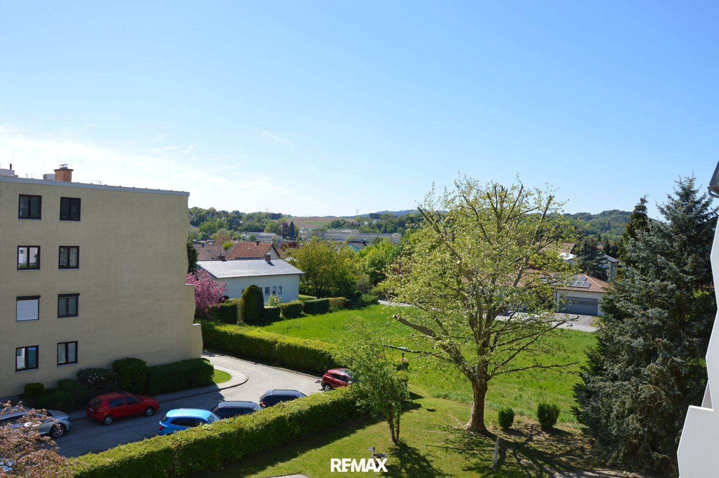 Wohnung am ruhigen Ortsrand mit Loggia Stellplatz