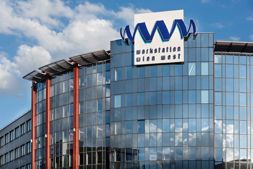 Workstation Wien West - 11.000m2 Company Building