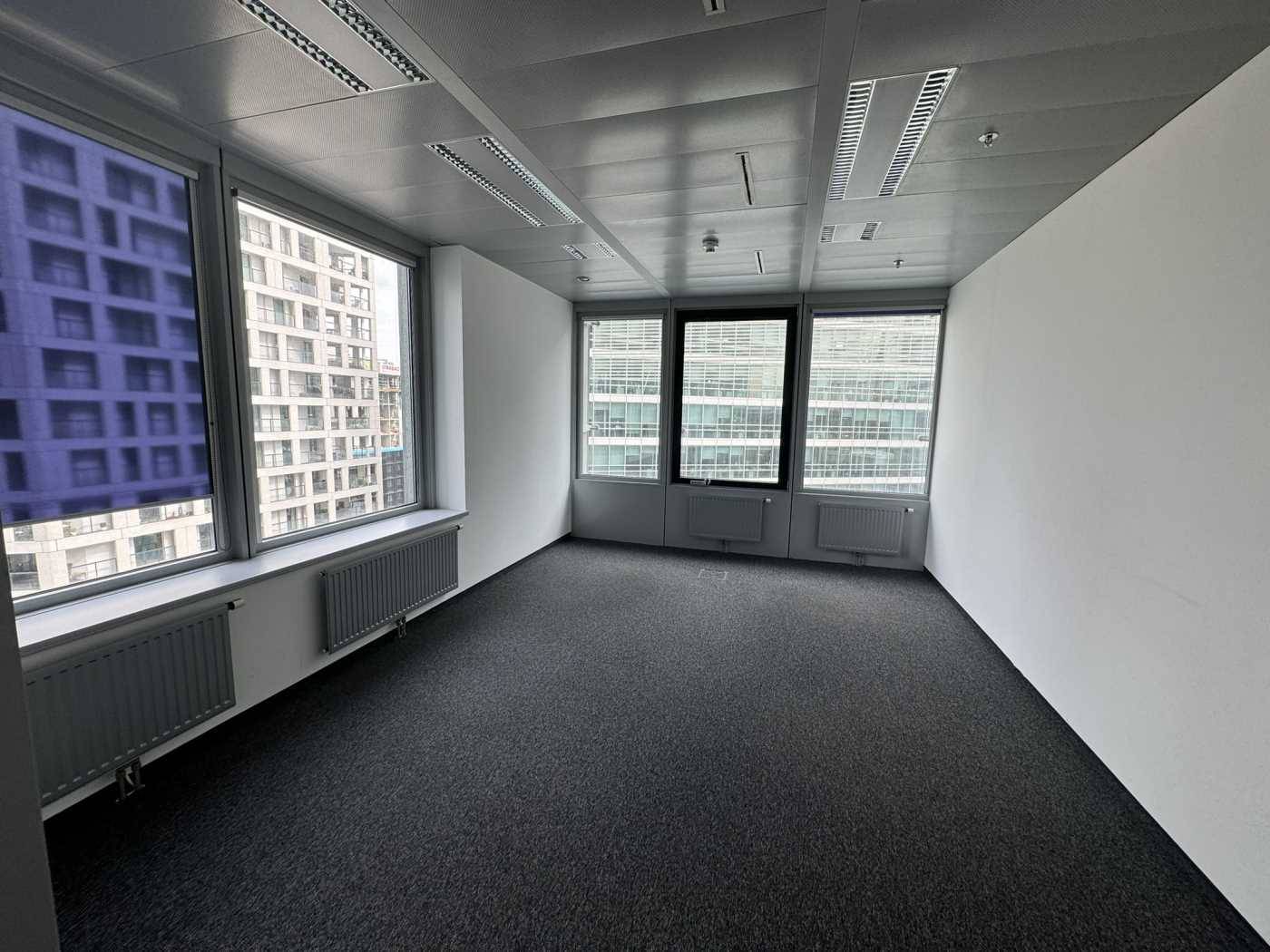 Andromeda Tower - Office Spaces in Vienna 1220