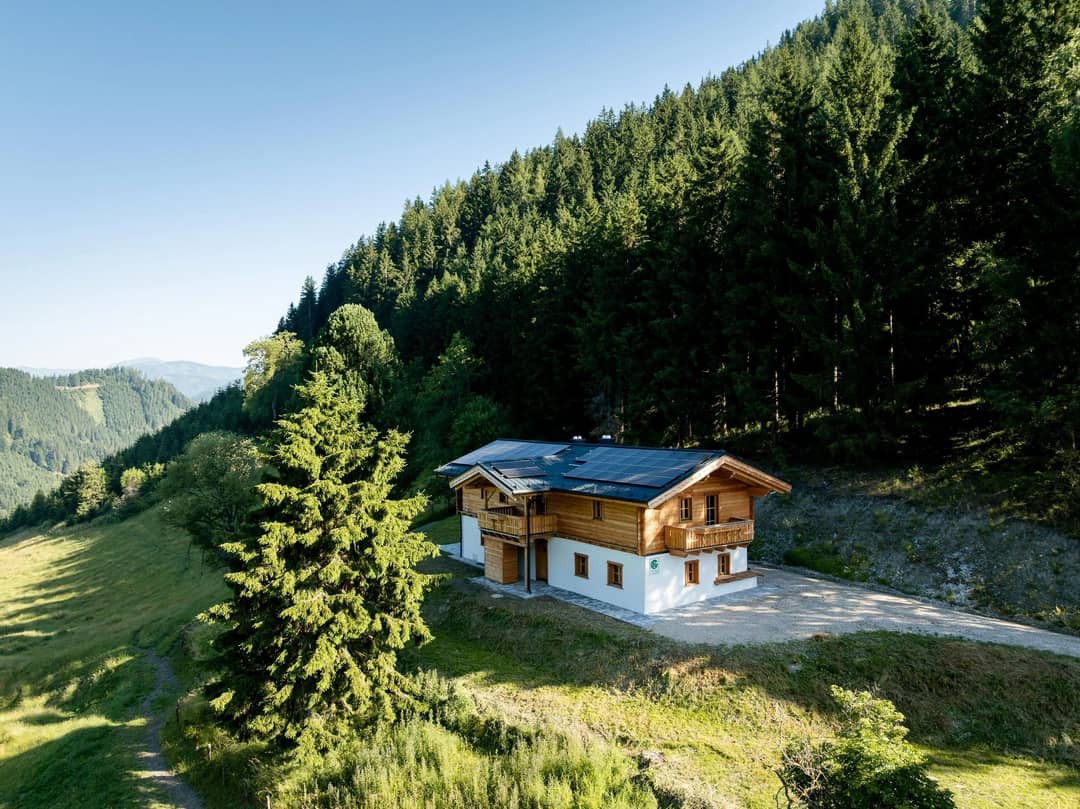 Modernes Walddomizil im Chalet-Style in Alleinlage: WOLFGERHUBE
