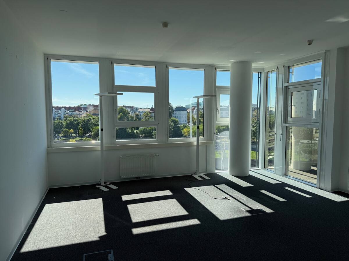 Arcade Meidling - Office Space 976 m² on 5th Floor, Meidling